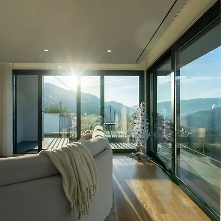 Waterfall View In Paradise Holiday home